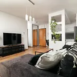Lejlighed Cichy W Centrum Miasta - Balkon & Klimatyzacja - Riverside Vista By Uniquerent