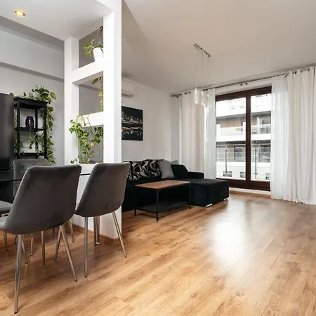 شقة Cichy W Centrum Miasta - Balkon & Klimatyzacja - Riverside Vista By Uniquerent *