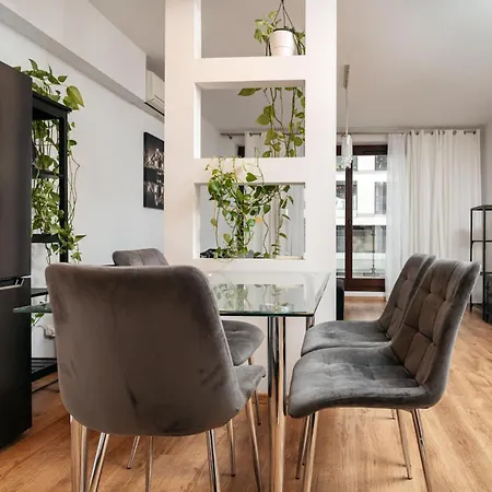 Cichy W Centrum Miasta - Balkon & Klimatyzacja - Riverside Vista By Uniquerent شقة فروتسواف