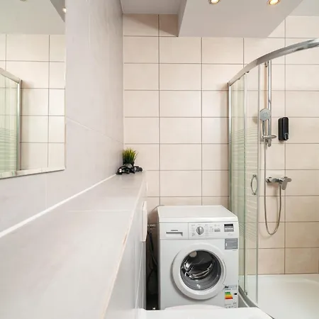 شقة Cichy W Centrum Miasta - Balkon & Klimatyzacja - Riverside Vista By Uniquerent *