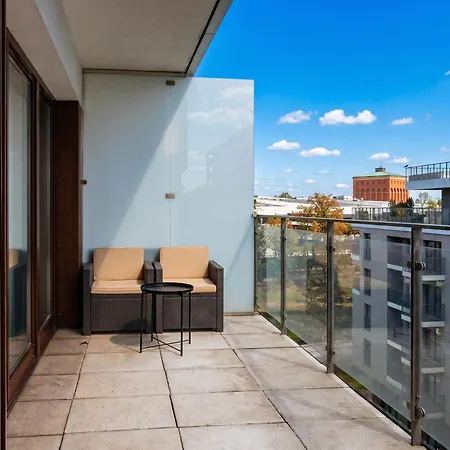 Cichy W Centrum Miasta - Balkon & Klimatyzacja - Riverside Vista By Uniquerent فروتسواف