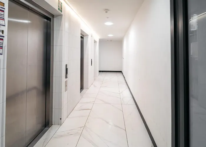 Apartment Cichy Nad Rzeka Riverside Vista By Uniquerent *